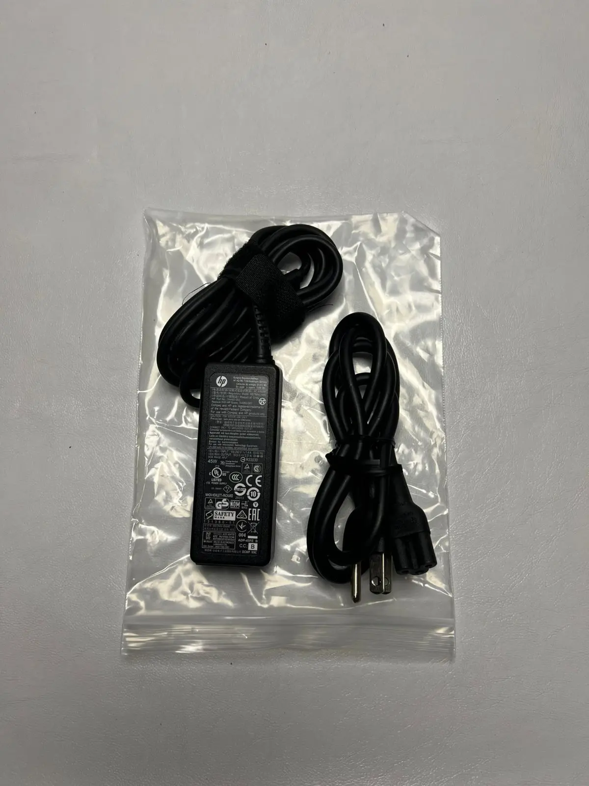 HP Adapter 45W (Böyük başlıqlı) 19.5V 2.3A
