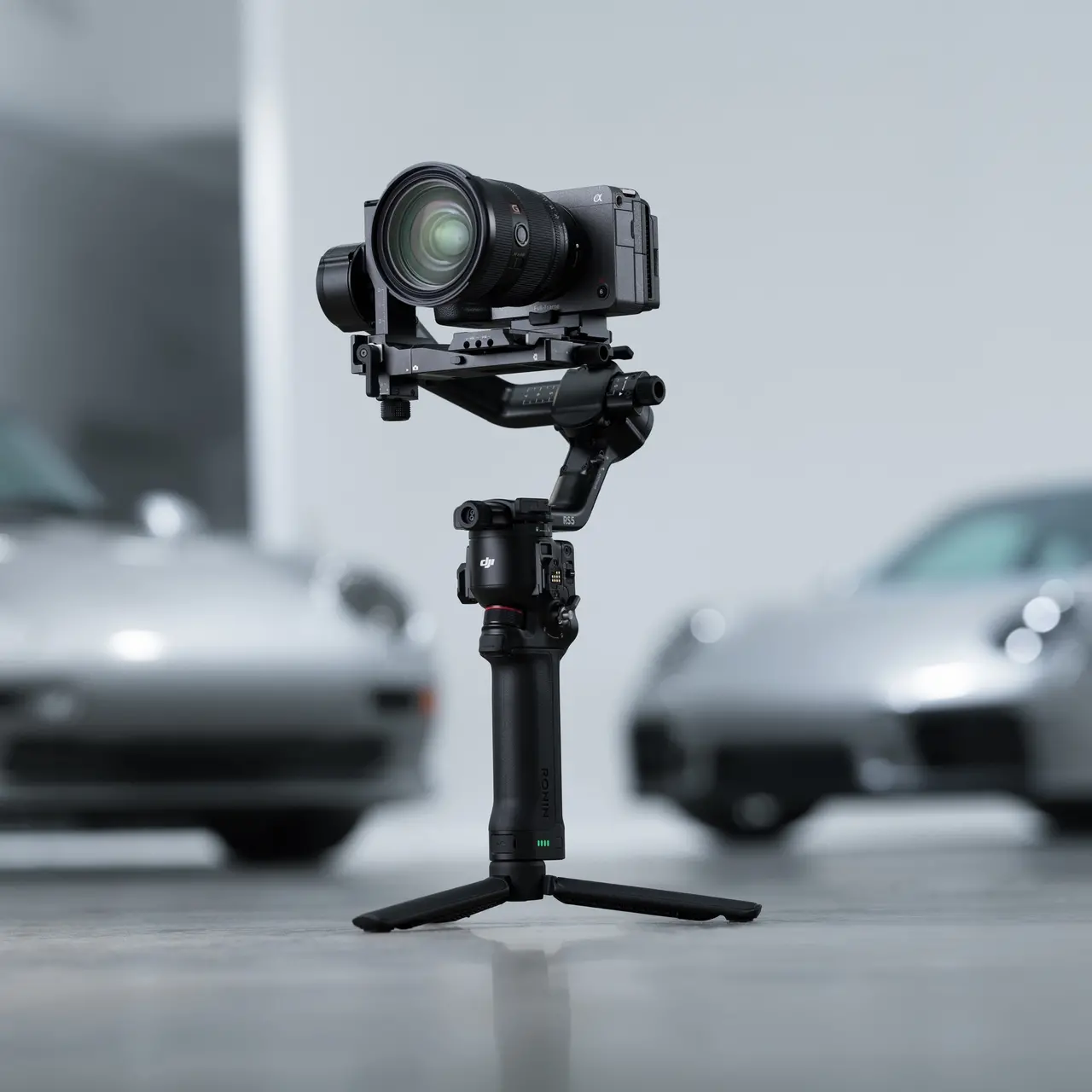 DJI RS 5 Gimbal Kamera Stabilizatorları